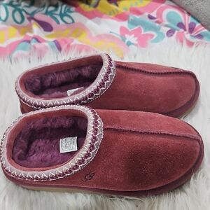 UGG Women's Pink Slippers Talism Sz 7